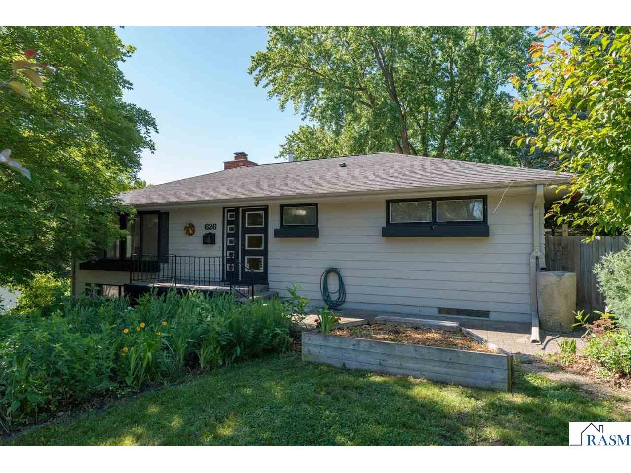 626 Austin Drive Saint Peter MN 56082 267040578 image1