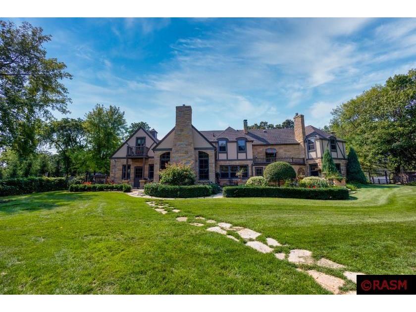 627 Summit Avenue New Ulm MN 56073 7032048 image1