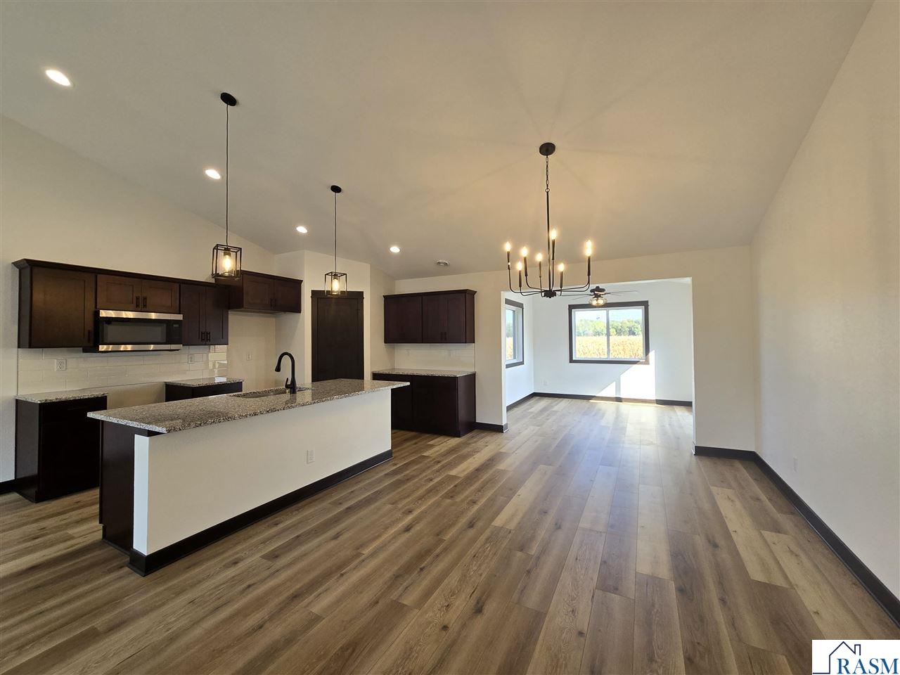 630 Cedar Ridge Avenue Le Center MN 56057 7038845 image8