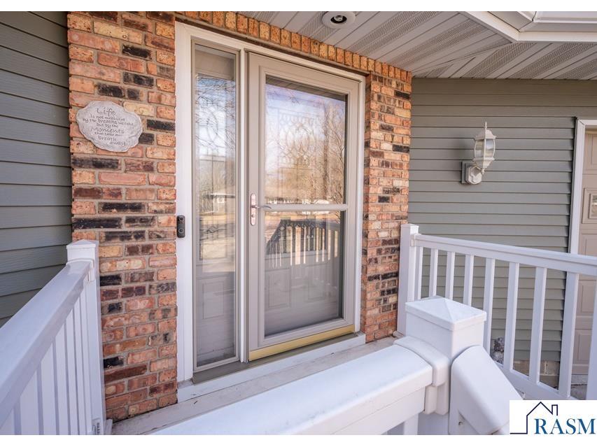 630 E 13th Street Blue Earth MN 56013 7039541 image2