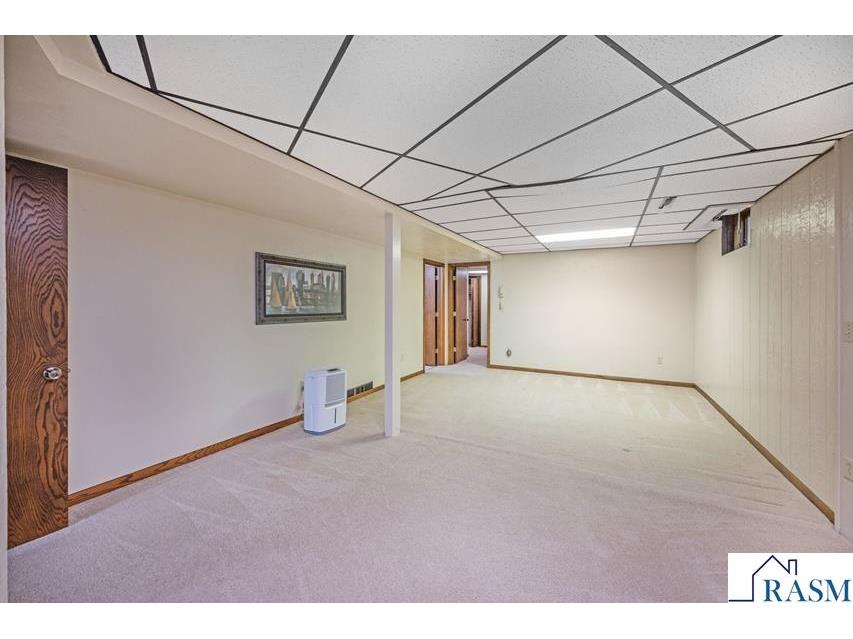 630 E 13th Street Blue Earth MN 56013 7039541 image27