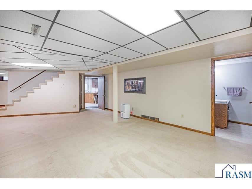 630 E 13th Street Blue Earth MN 56013 7039541 image28