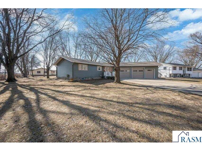 630 E 13th Street Blue Earth MN 56013 7039541 image48