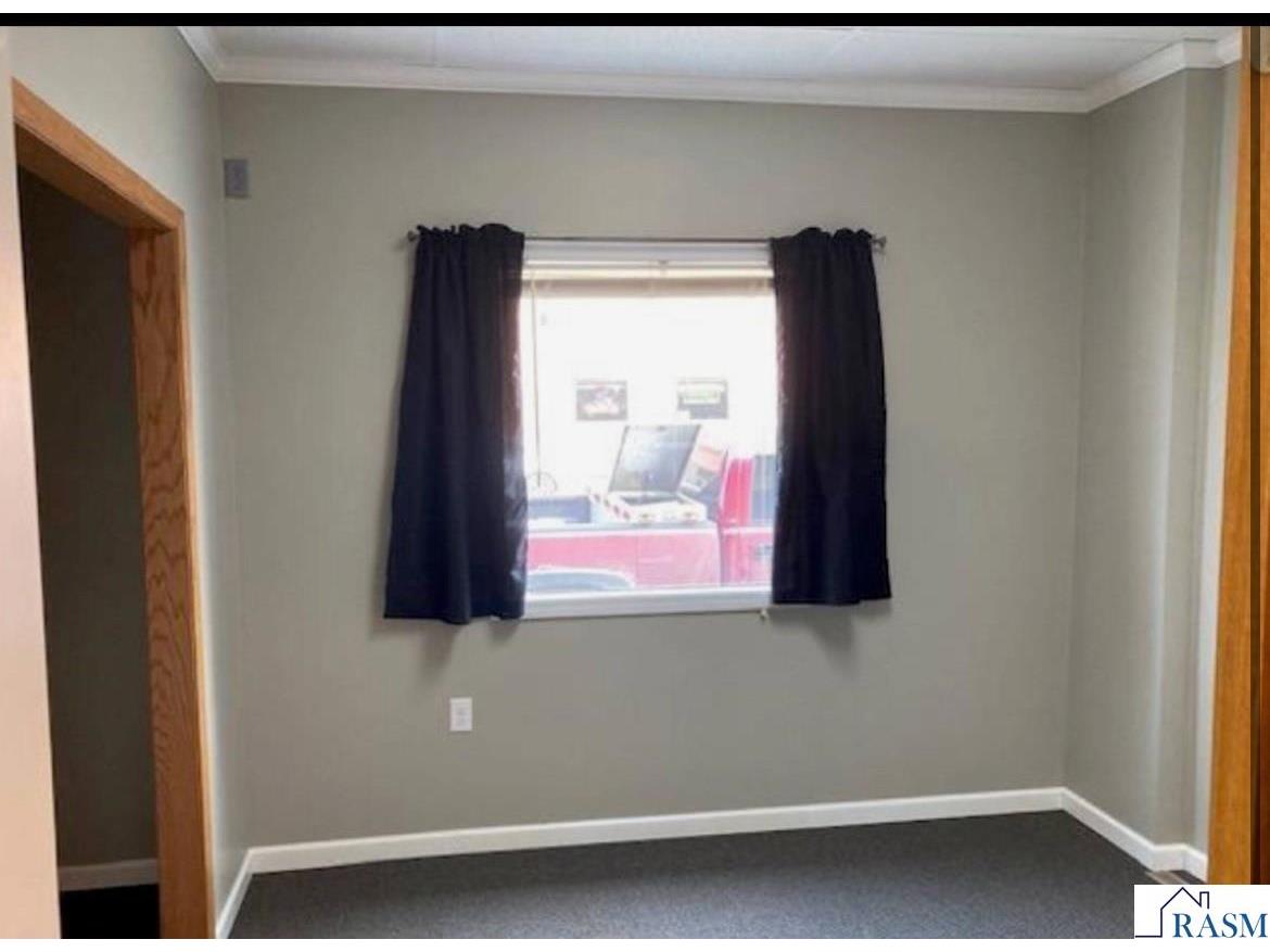 635 N 3rd Street Nicollet MN 56074 7039753 image16