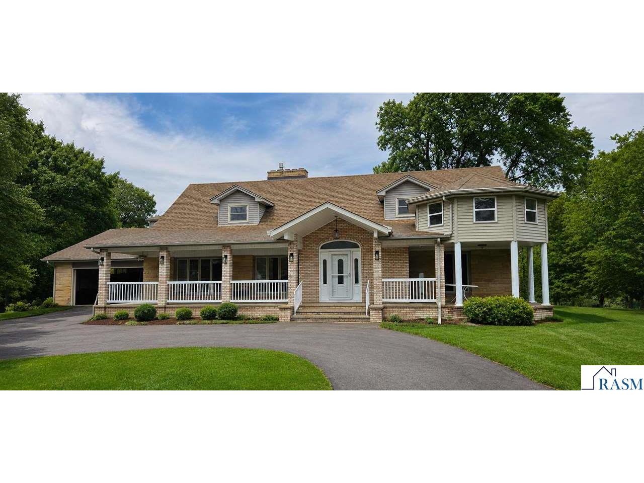 64 Skyline Dr Mankato MN 56001 267040801 image1
