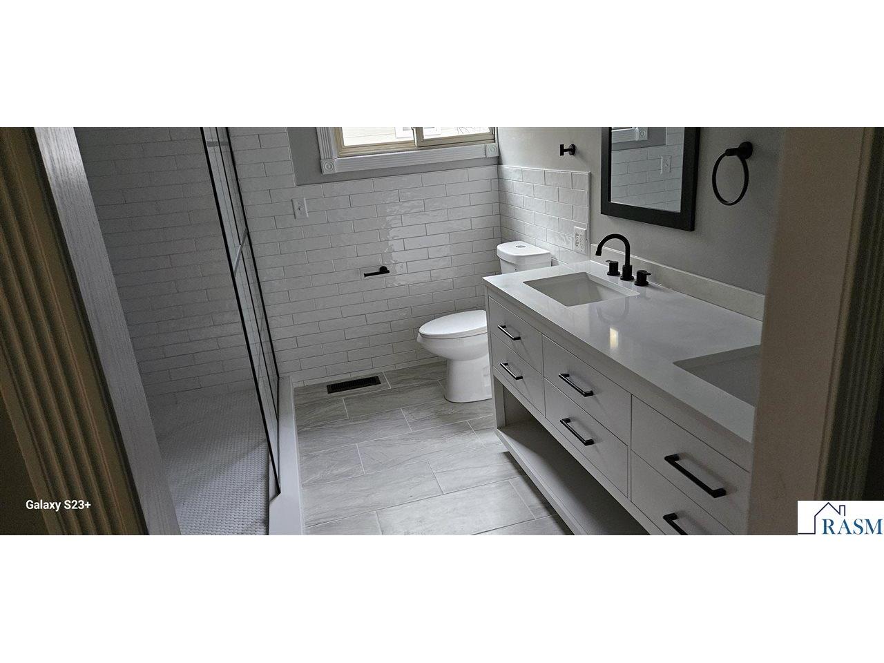 64 Skyline Dr Mankato MN 56001 7038957 image17