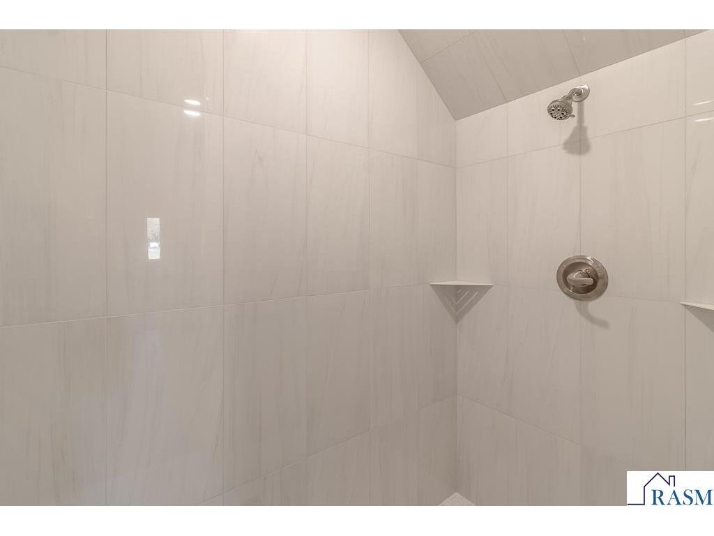 649 Luiken Street Lake Crystal MN 56055 7039112 image12