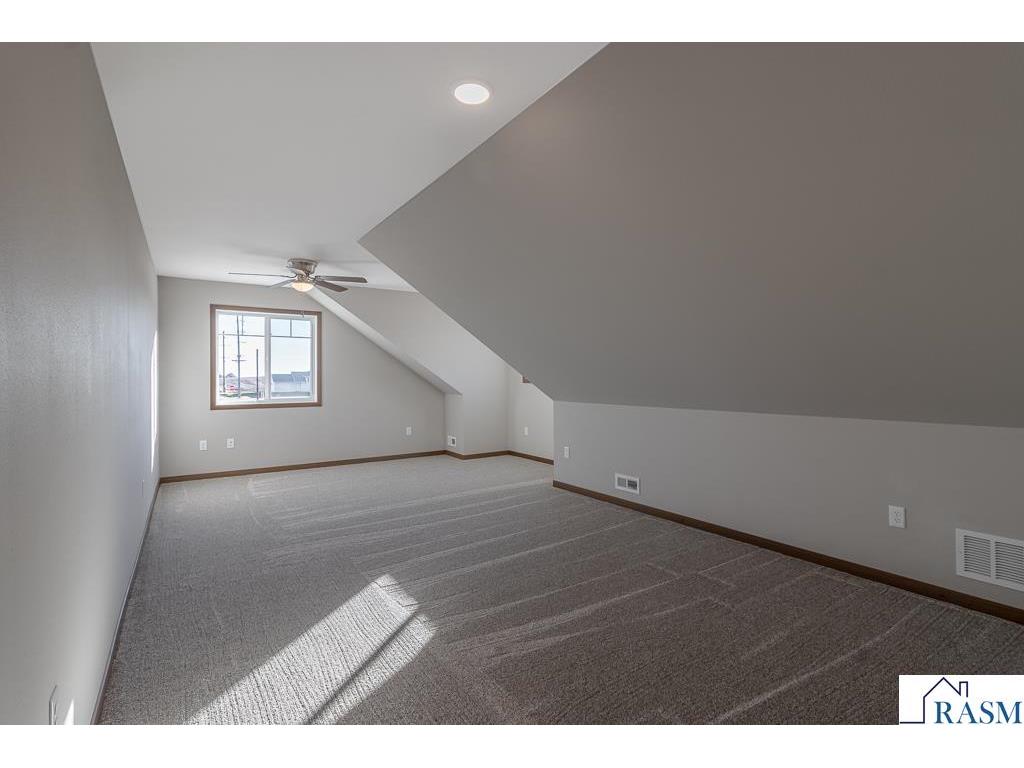 649 Luiken Street Lake Crystal MN 56055 7039113 image17