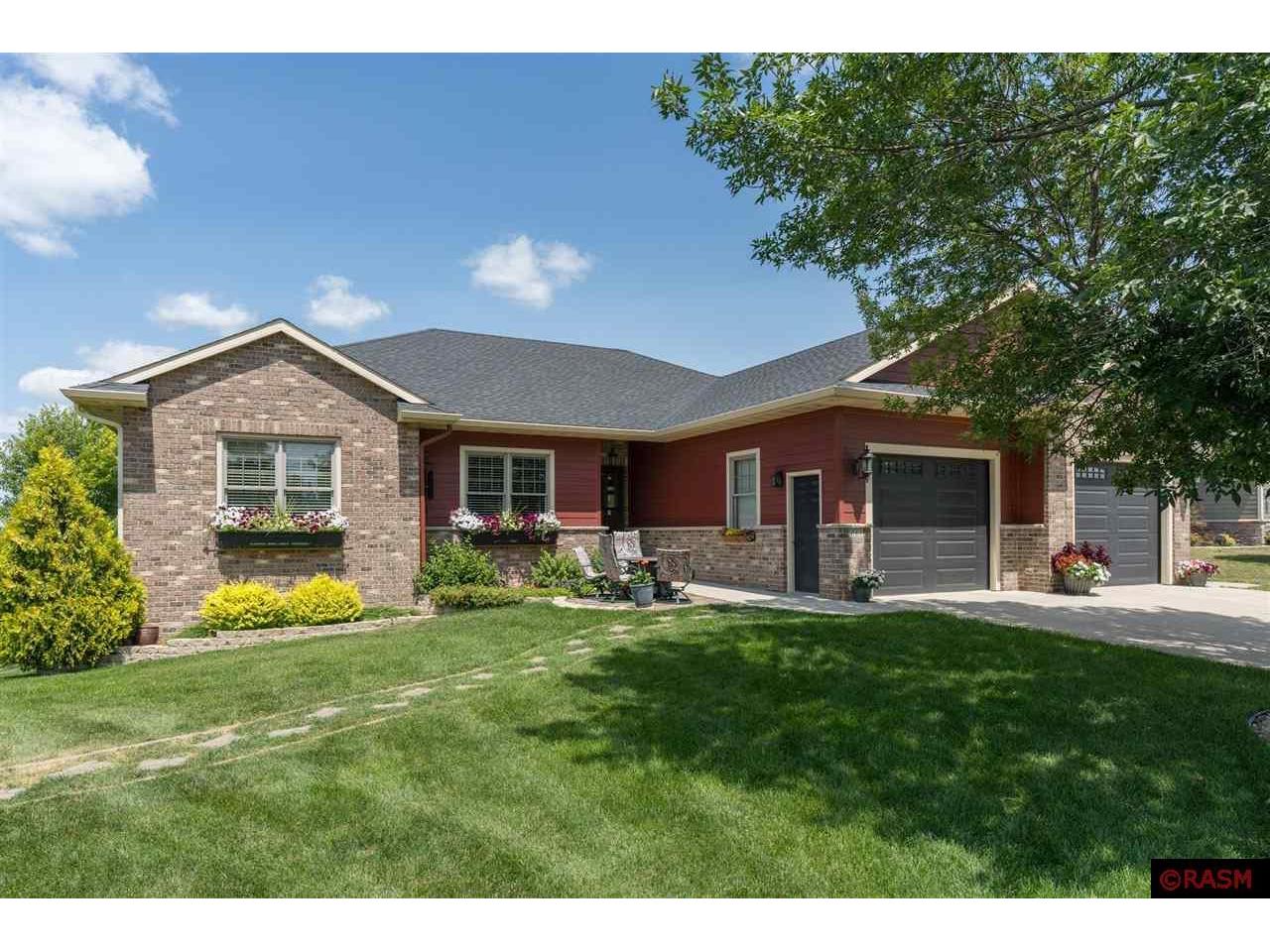 661 SE 3rd Avenue Medford MN 55049 7032868 image1