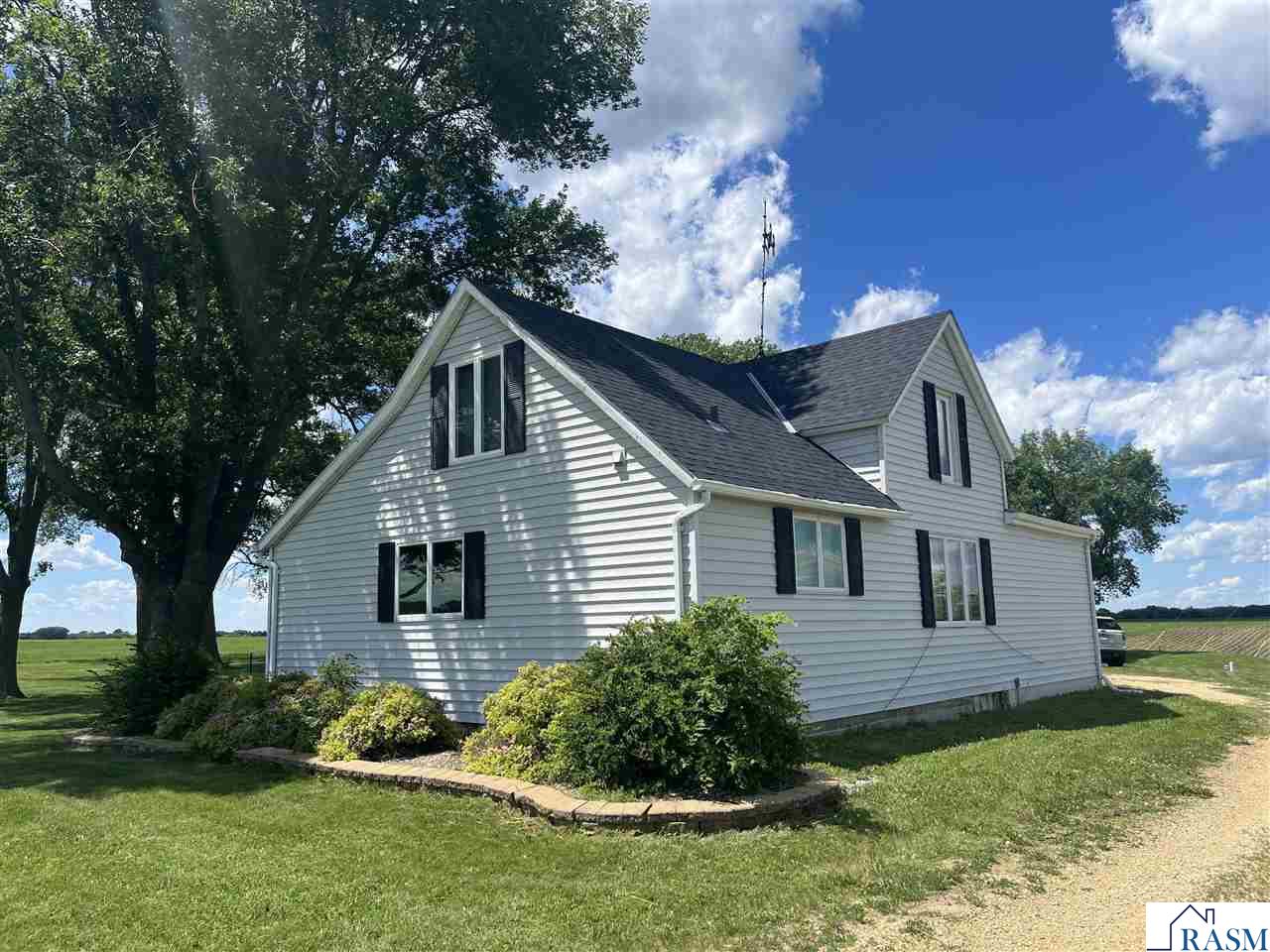 67490 425th Street Odin MN 56160 267040599 image4