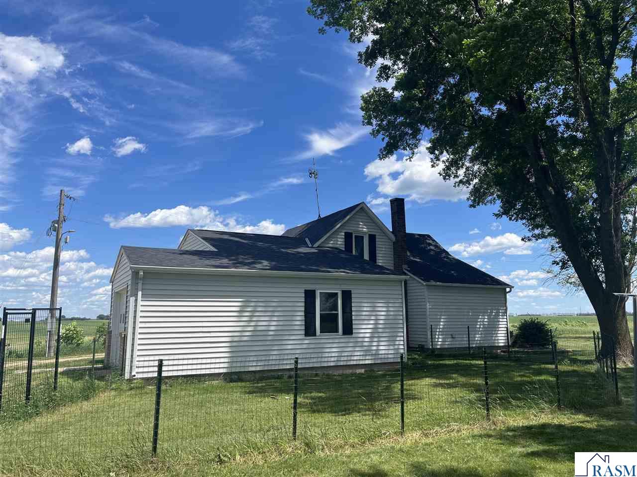 67490 425th Street Odin MN 56160 267040599 image7
