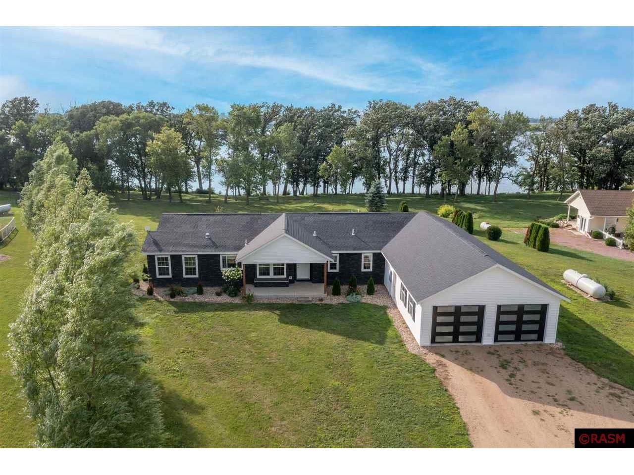 7 Schafer Shore Sherburn MN 56171 - Temparance 7034300 image1