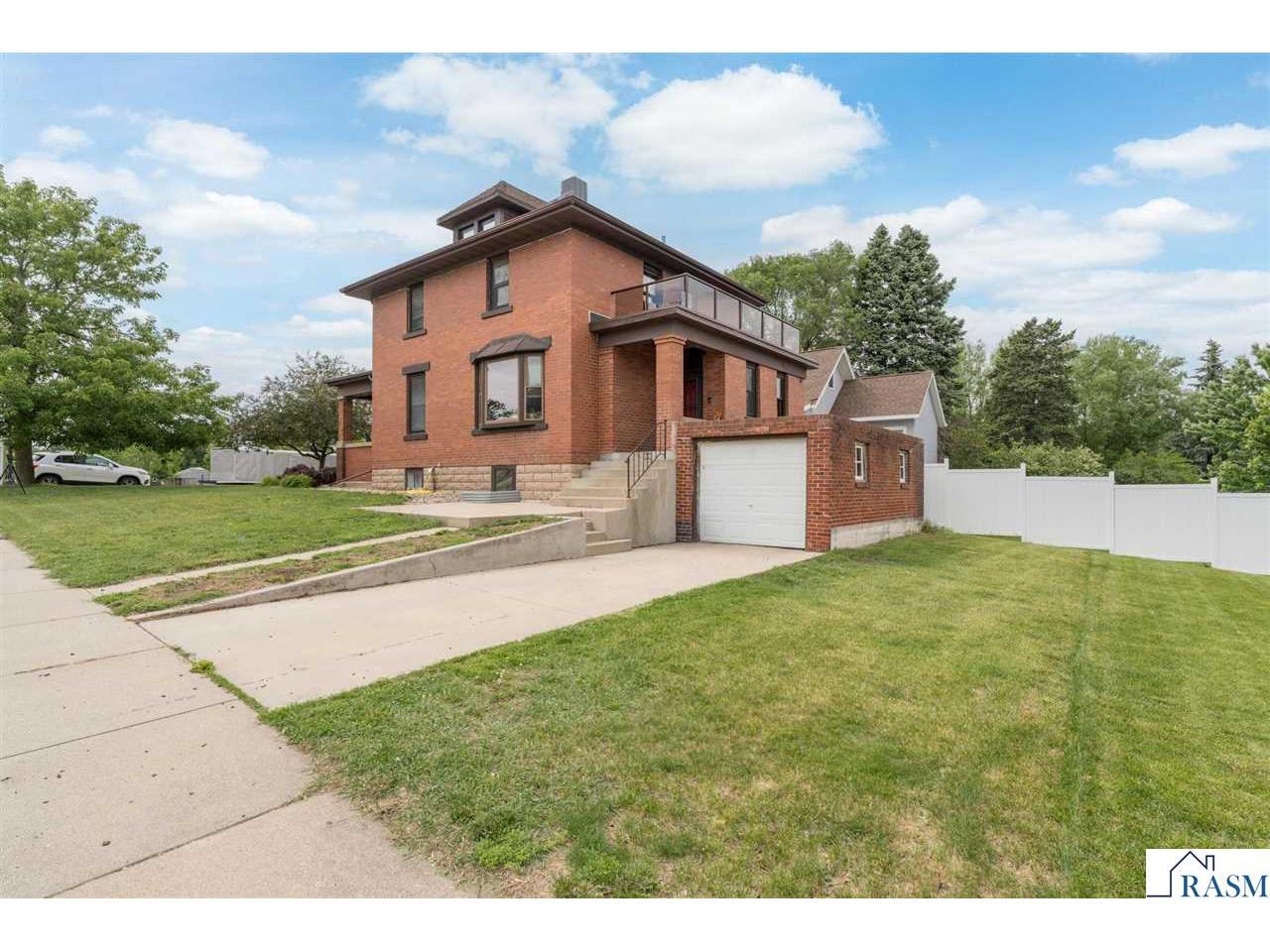 700 N State Street New Ulm MN 56073 267040452 image45