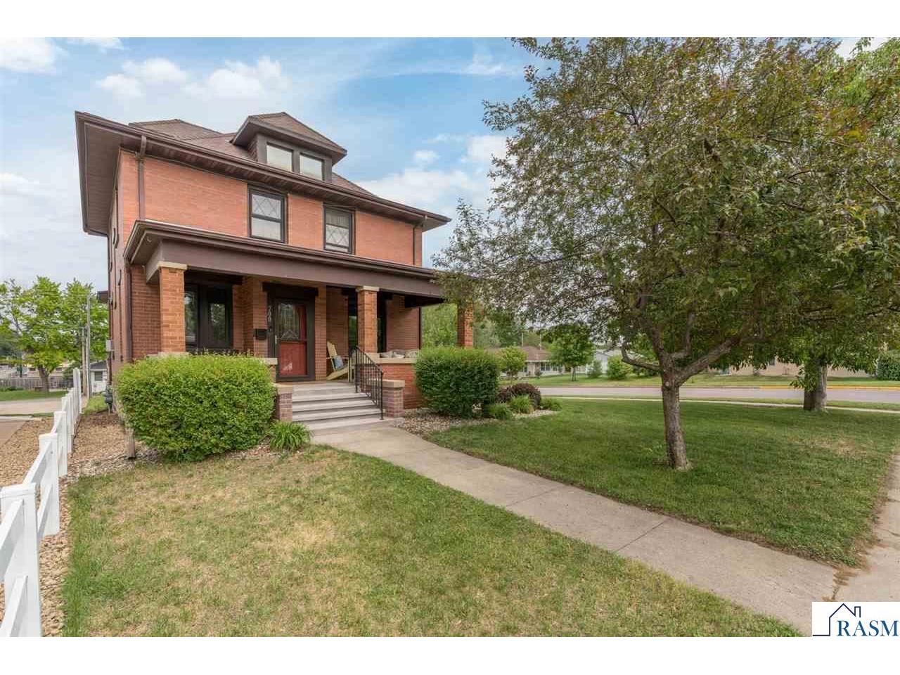 700 N State Street New Ulm MN 56073 267040452 image7