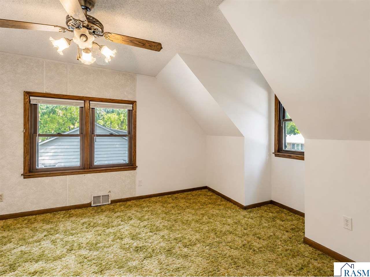 701 E Blue Earth Street Lake Crystal MN 56055 267040970 image23