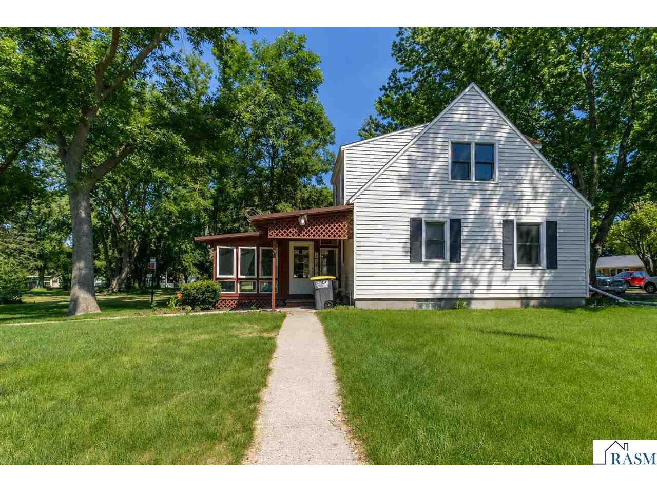 701 E Blue Earth Street Lake Crystal MN 56055 267040970 image32