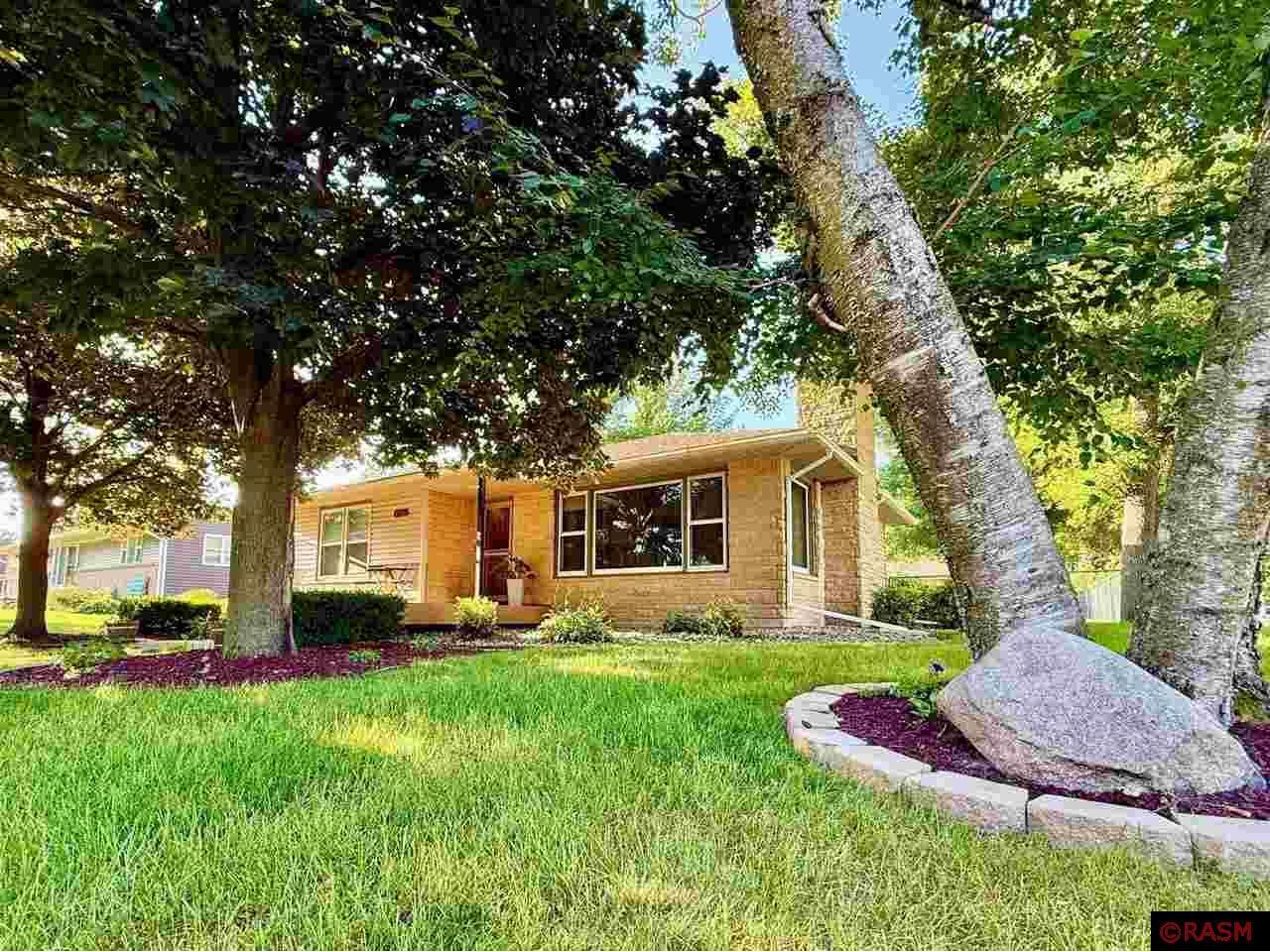 702 E Humphrey Street Lake Crystal MN 56055 7038326 image1