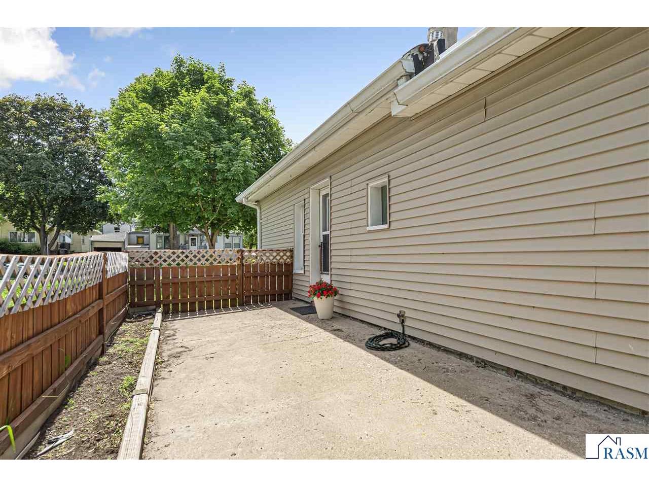 702 N Broad Street Mankato MN 56001 267040480 image20