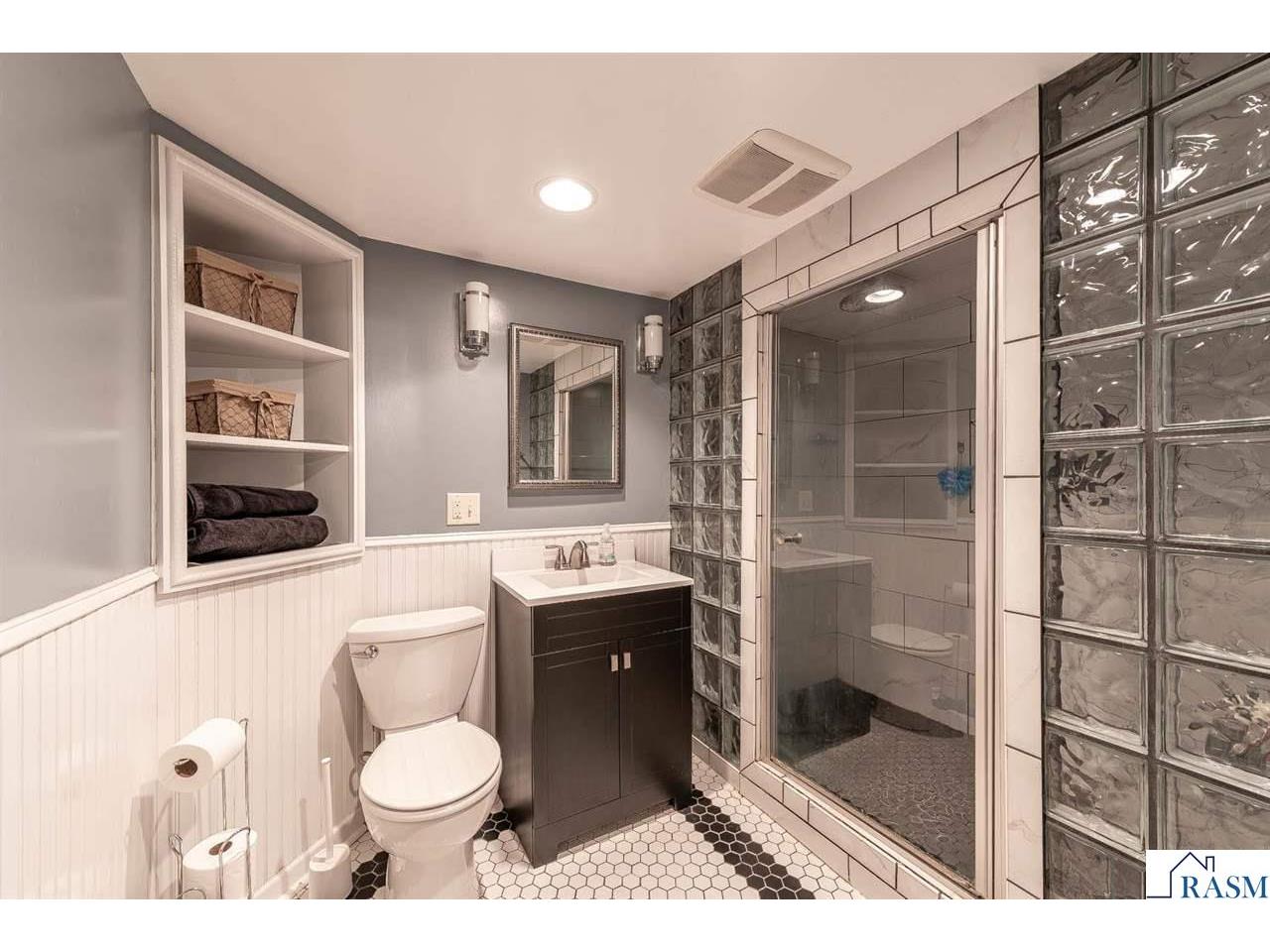 703 N 6th Street Mankato MN 56001 7039846 image35