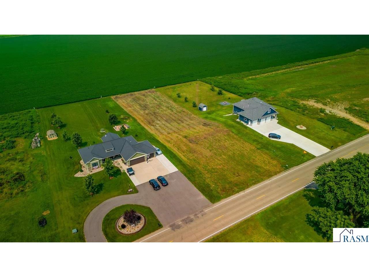 704 N West Street Janesville MN 56048 7038253 image1