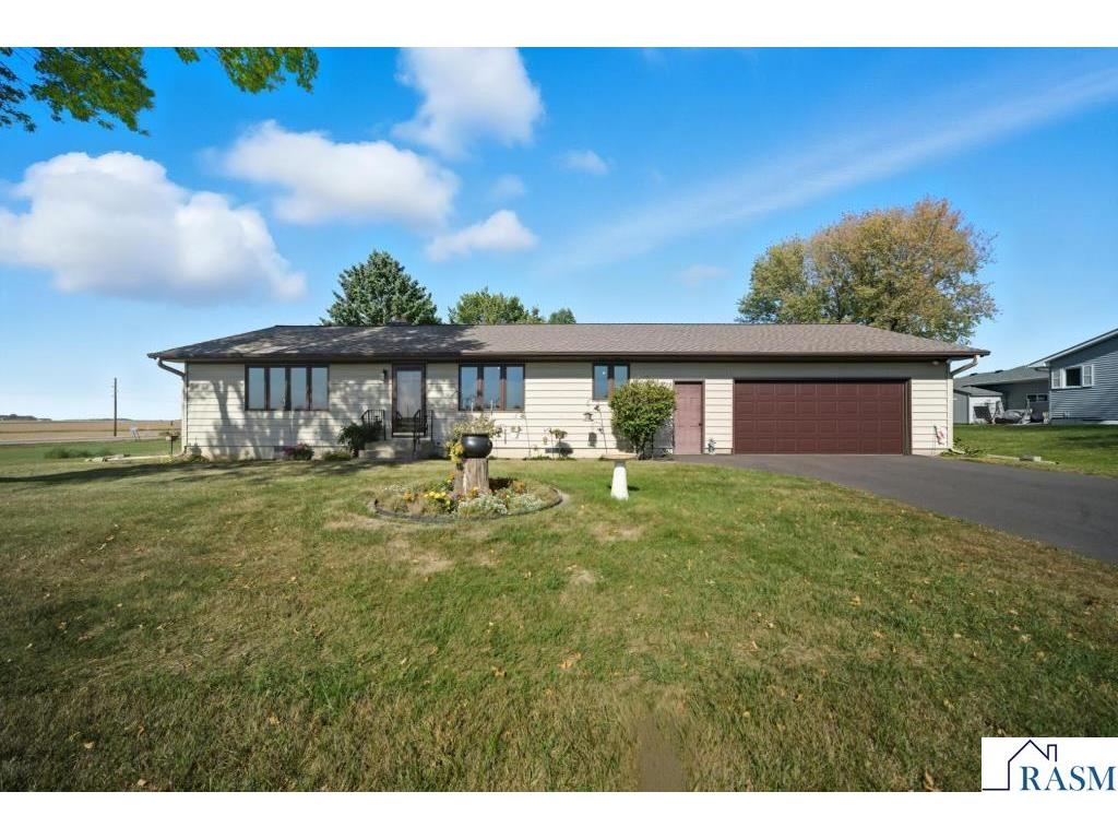 706 Highland Drive Winthrop MN 55396 7038967 image1