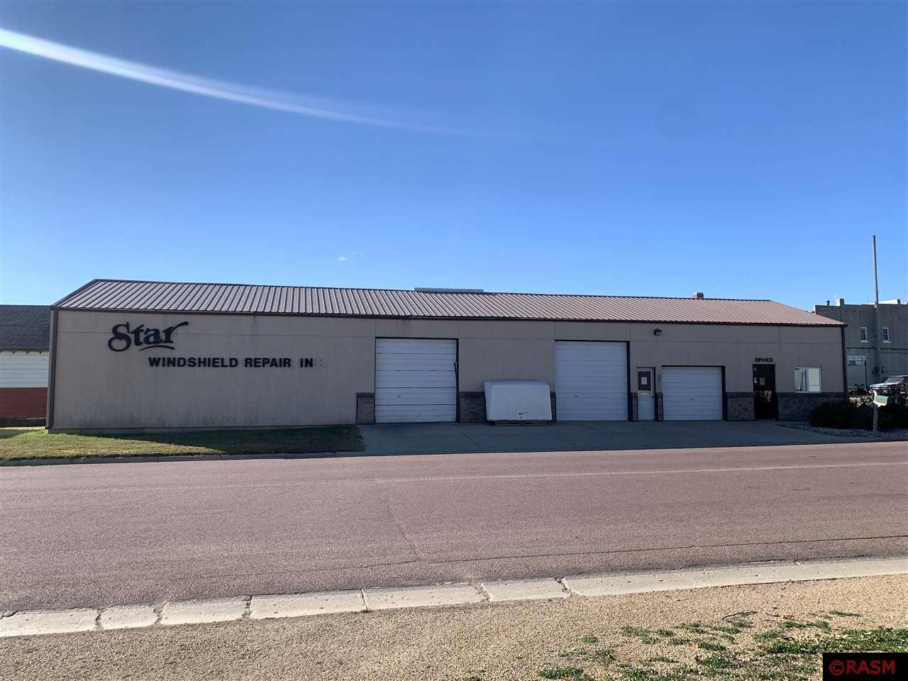 706 N 5th Avenue Saint James MN 56081 7031175 image1