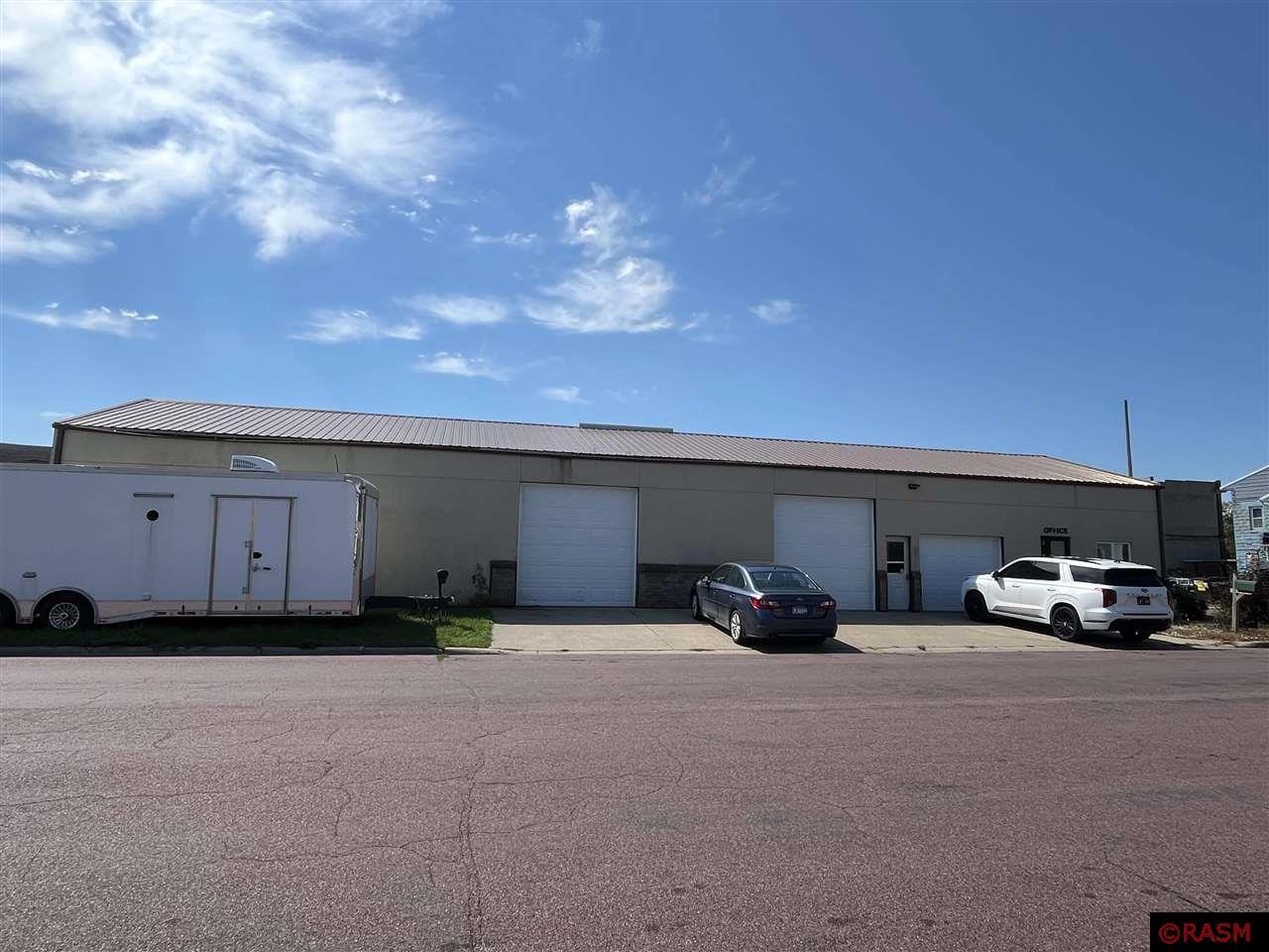 706 N 5th Avenue Saint James MN 56081 7038373 image1