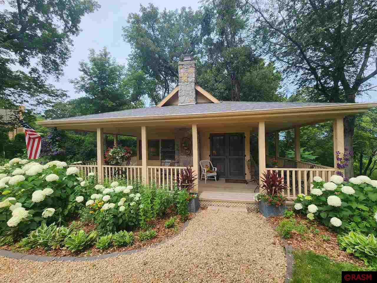 707 Summit Avenue New Ulm MN 56073 7032853 image1