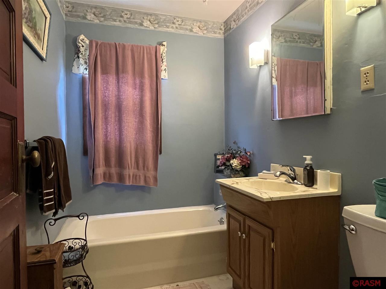 708 S 10th Street Saint James MN 56081 7037877 image22