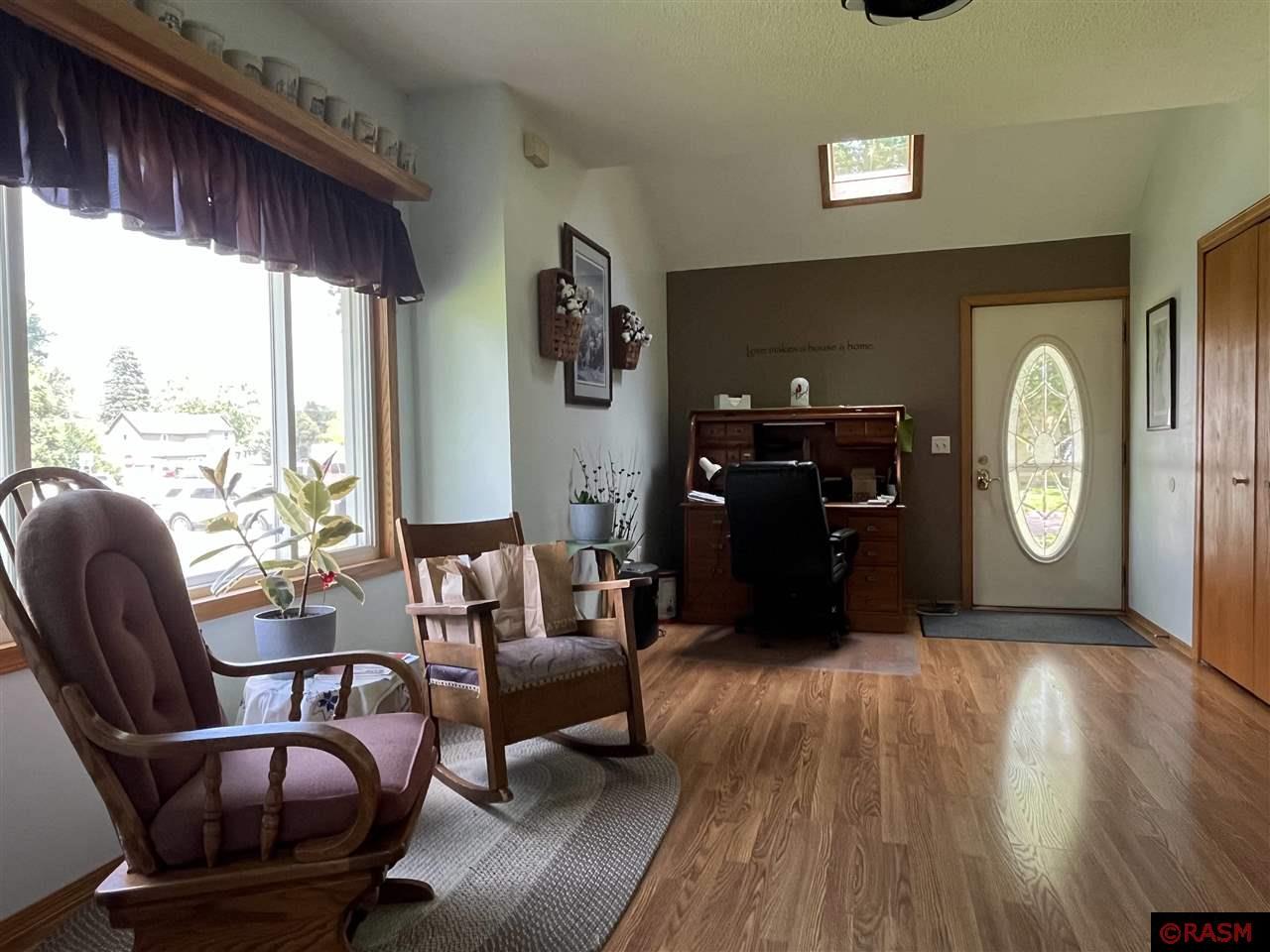 708 S 10th Street Saint James MN 56081 7037877 image6