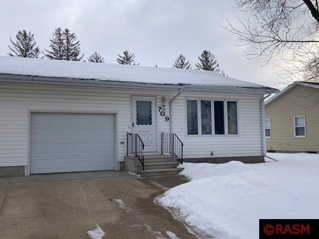 709 6th Ave NE Sleepy Eye MN 56085 7031652 image1