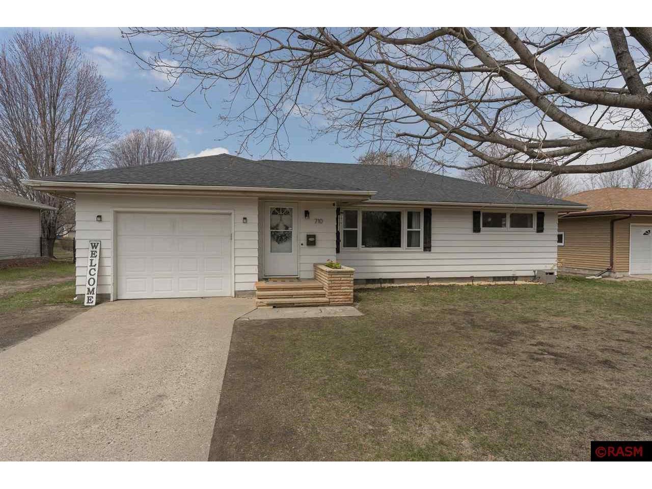 710 Fair Street Saint Peter MN 56082 7032166 image1