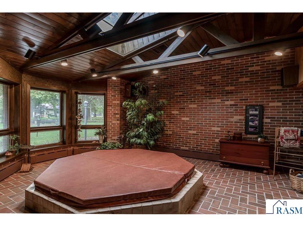 710 Summit Avenue New Ulm MN 56073 7040349 image33