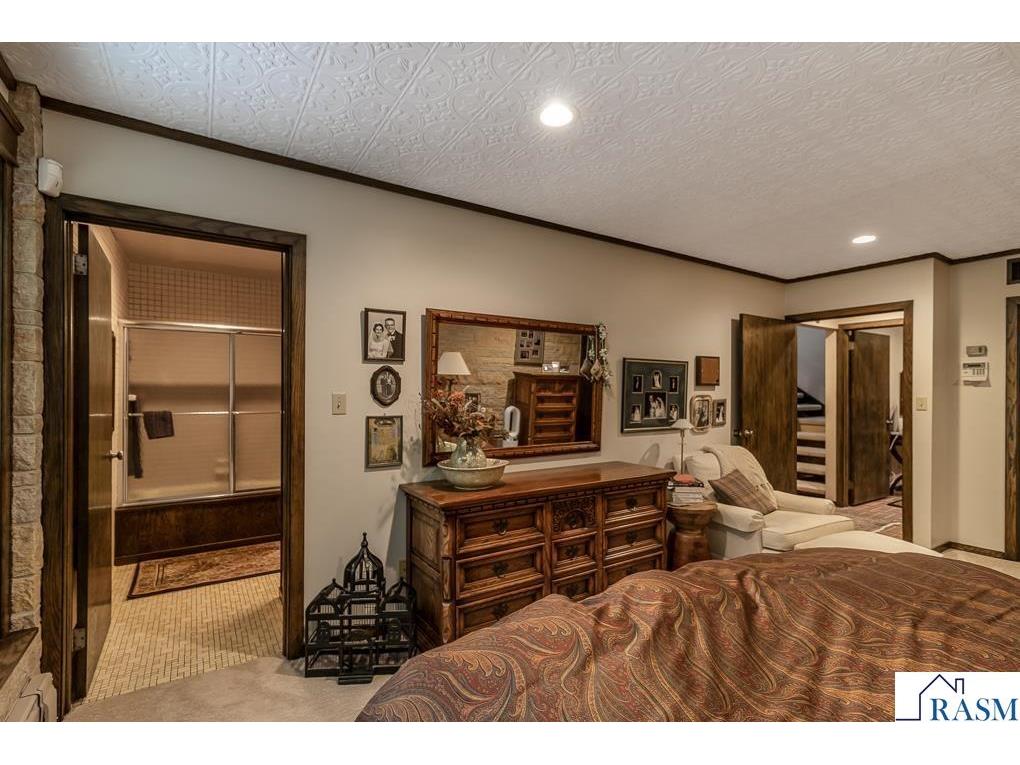 710 Summit Avenue New Ulm MN 56073 7040349 image46