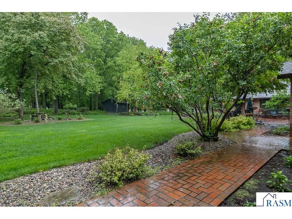 710 Summit Avenue New Ulm MN 56073 7040349 image6