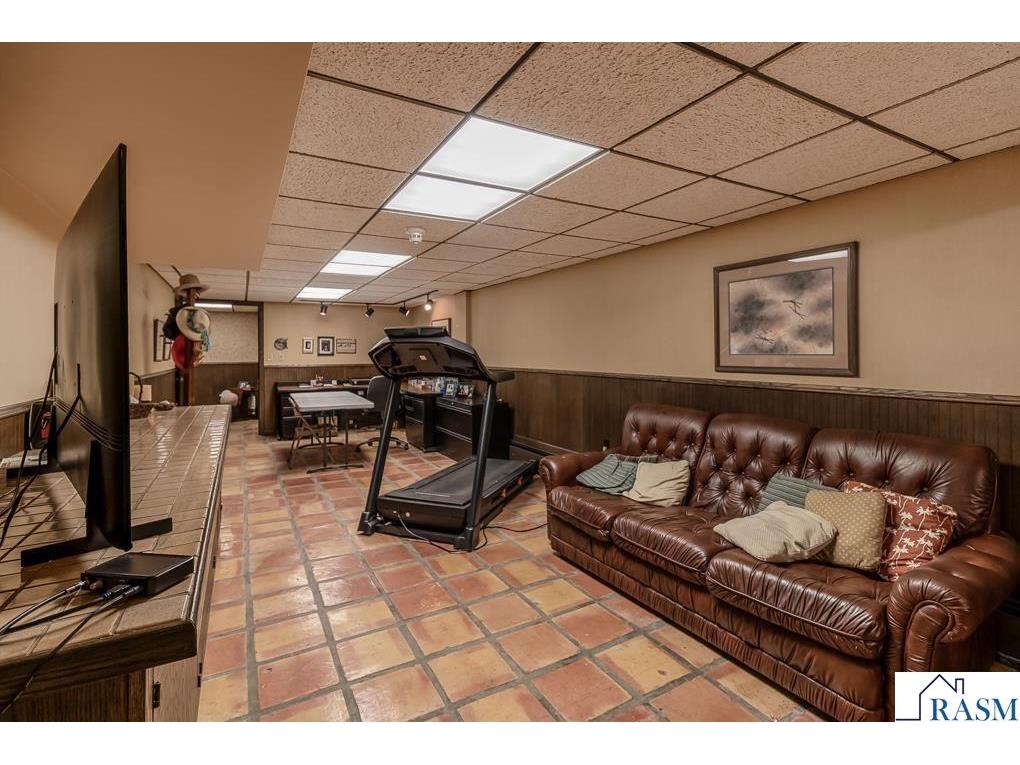 710 Summit Avenue New Ulm MN 56073 7040349 image60