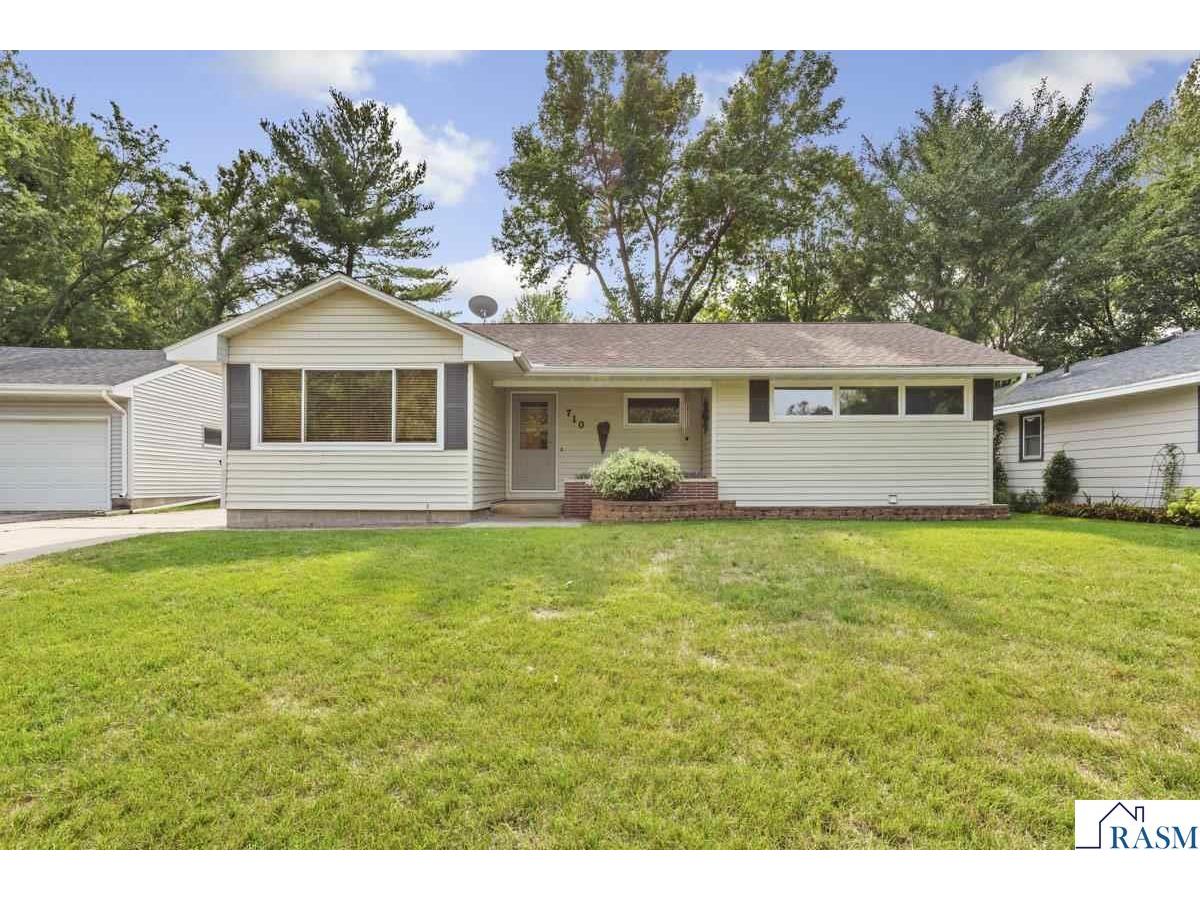 710 Upper Johnson Circle Saint Peter MN 56082 7038945 image1