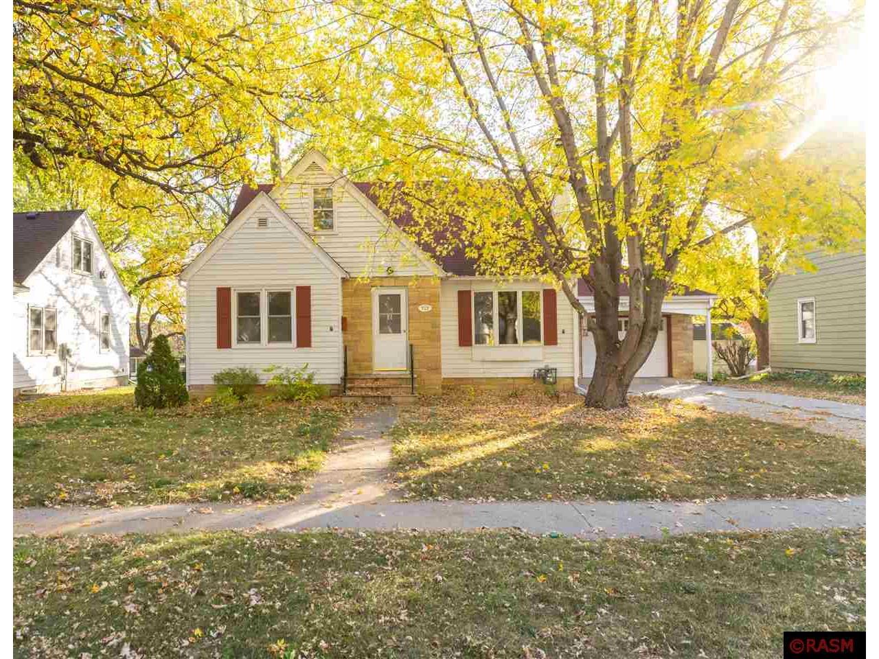 712 NE 4th Street, Waseca, MN 56093 MLS 7028444 Edina Realty