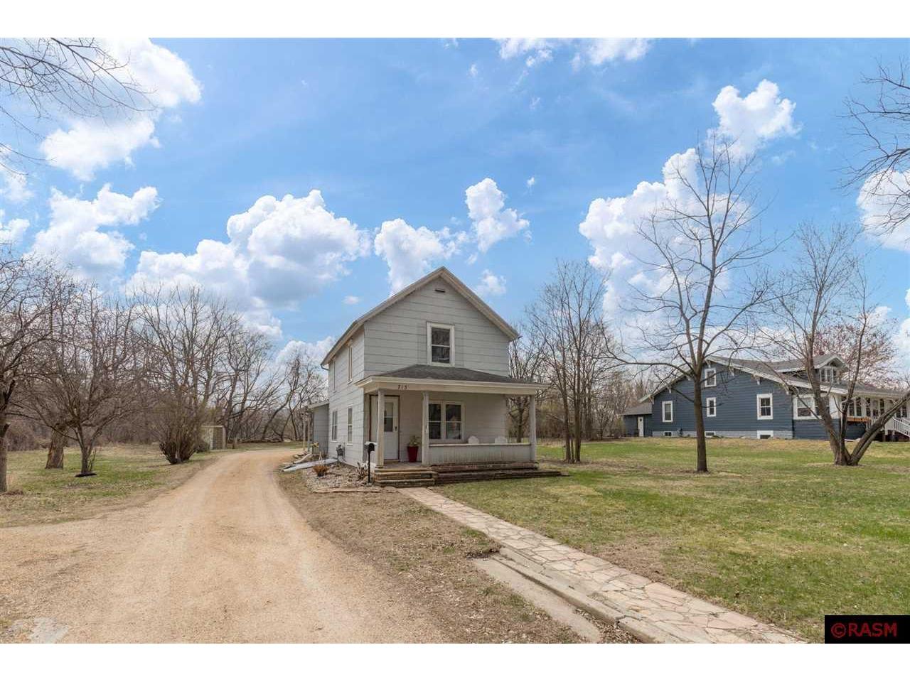 713 S Front Street Saint Peter MN 56082 7037209 image1