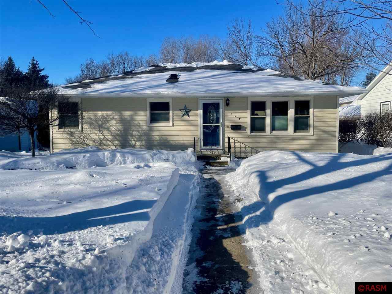 714 N 7th Street Saint Peter MN 56082 7031613 image1