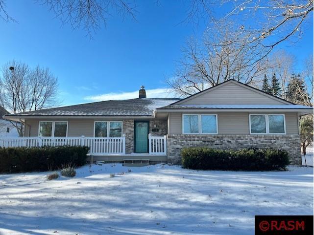 716 W Nassau Saint Peter MN 56082 7033859 image1