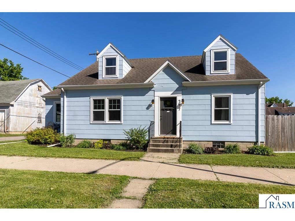 717 N 5th Street New Ulm MN 56073 7040414 image4