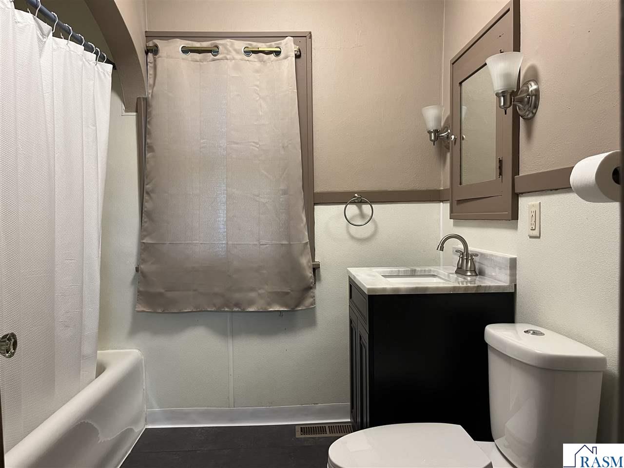 718 N 6th Street Saint James MN 56081 7038017 image22