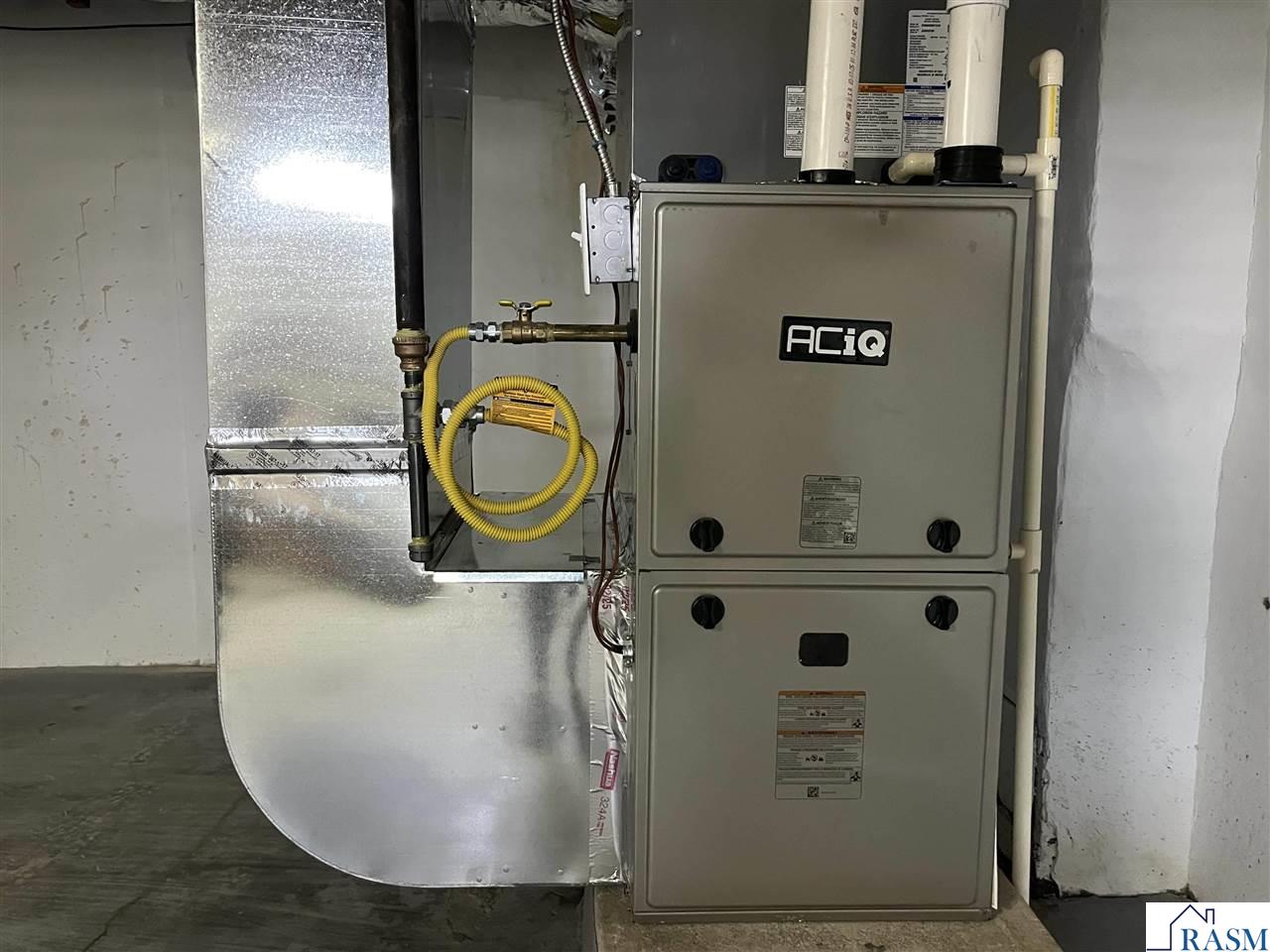 718 N 6th Street Saint James MN 56081 7038017 image26