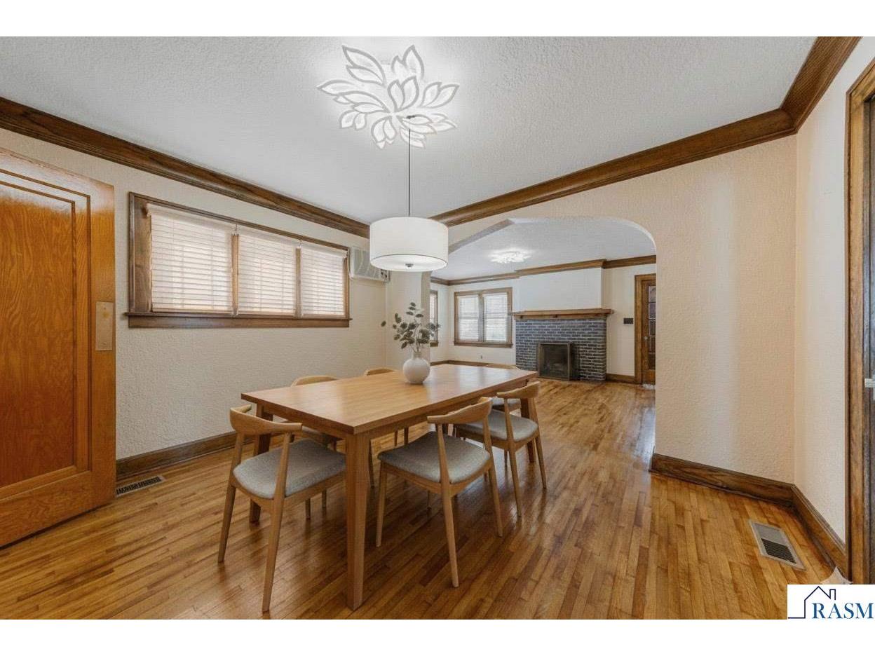 718 N 6th Street Saint James MN 56081 7039570 image7