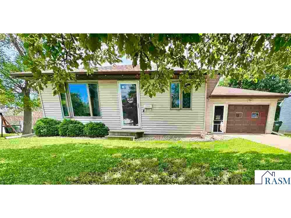 719 Fair Street Saint Peter MN 56082 7038414 image1