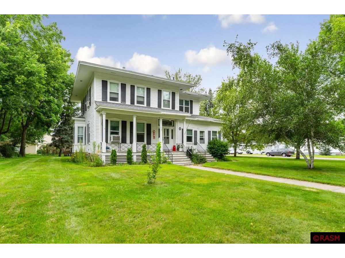 720 N 3rd Street Saint Peter MN 56082 7035690 image1