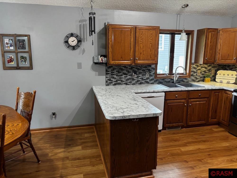 720 W Madison Street Saint Peter MN 56082 7038509 image8