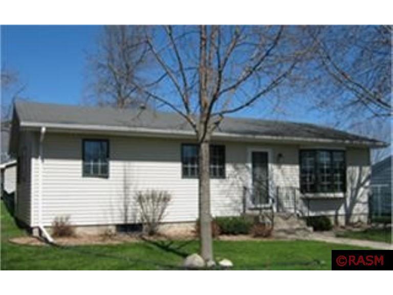 721 S Valley New Ulm MN 56073 7036359 image1