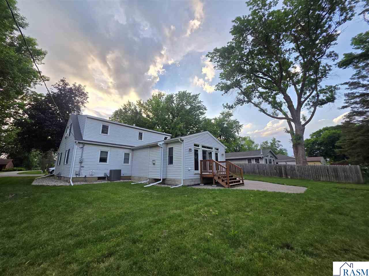 723 S 4th Street Le Sueur MN 56058 267040530 image9